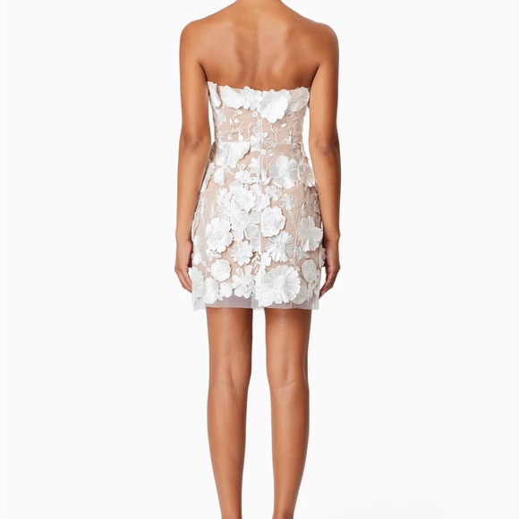 Floral bridal mini Elliatt Arabella dress - Picture 2 of 5